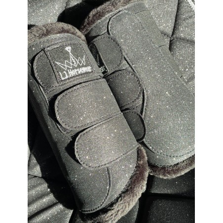 Shining dark grey gamacher