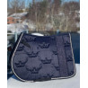 Navy crown jumping / Mørkeblå spring med krone